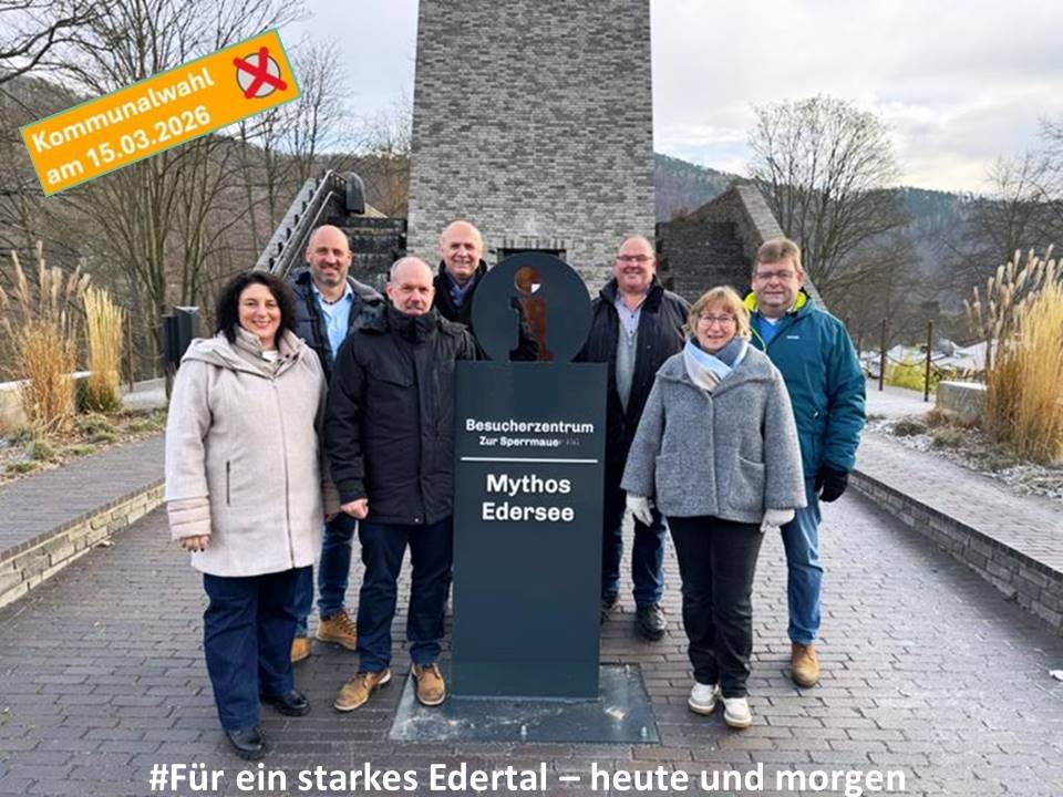 vordere Reihe: Johanna-Julia Lamm, J�rg Heidl, Andrea Claudy  
                     hintere Reihe: Mario Albus, Stefan Maiweg, Heinz-J�rg Rischard, Thomas Merle